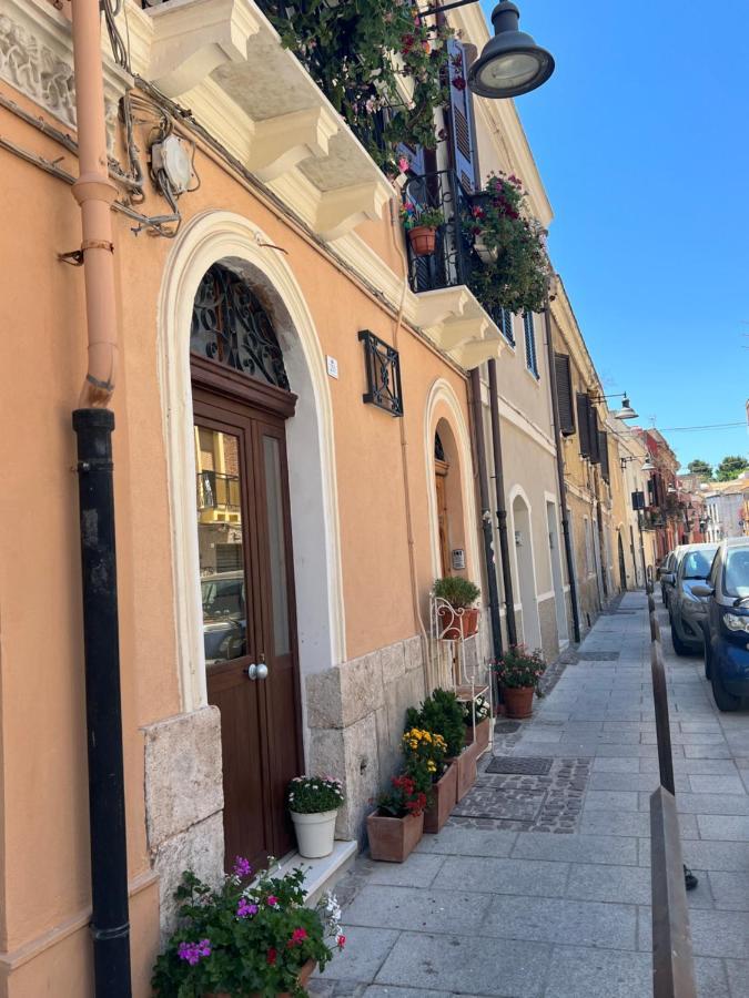 Trigu & Mangoni Bed & Breakfast Cagliari Luaran gambar